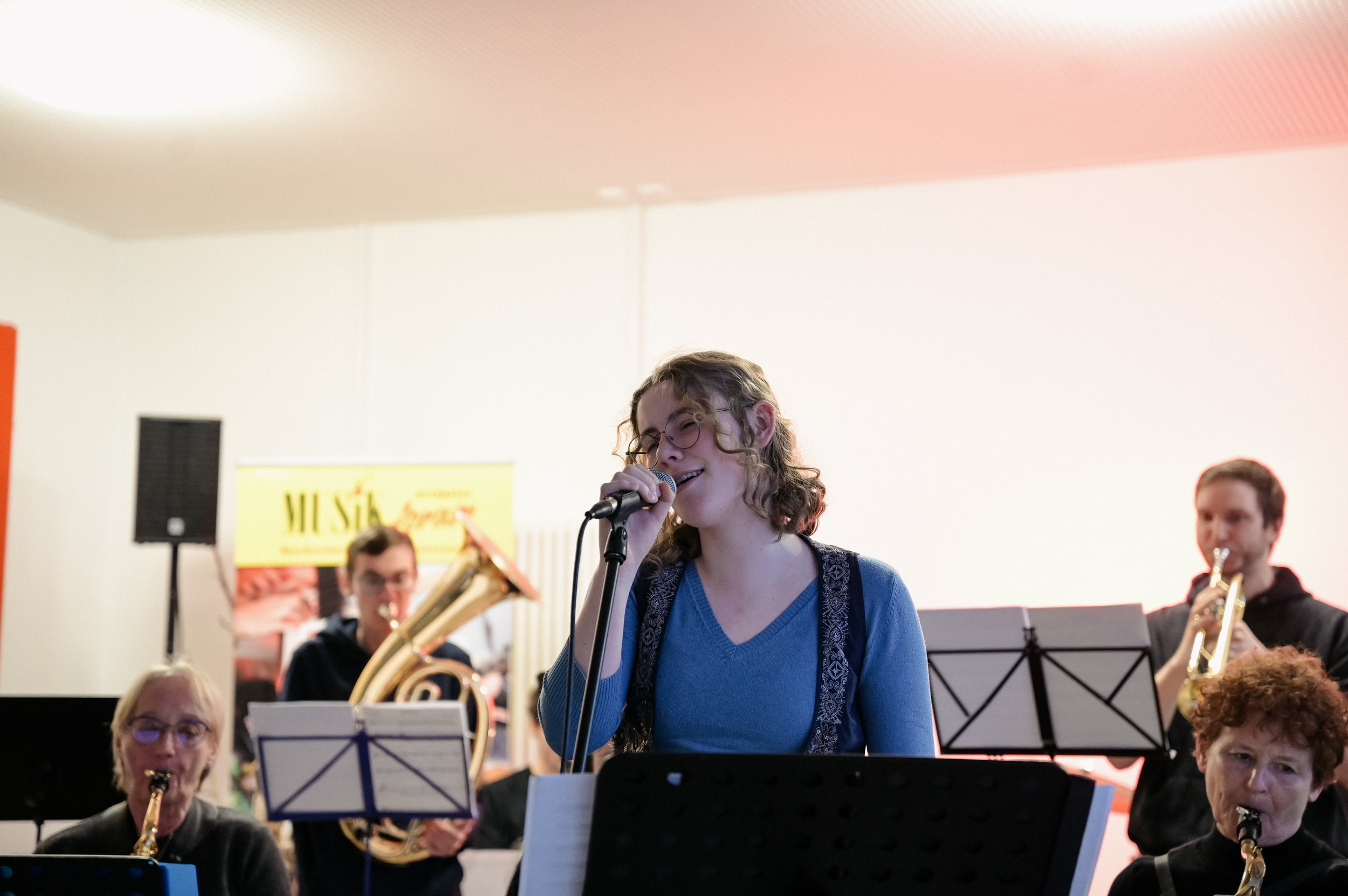 Big-Band Modern Groove beim 25-jährigen Jubiläum Musikform Bechhofen